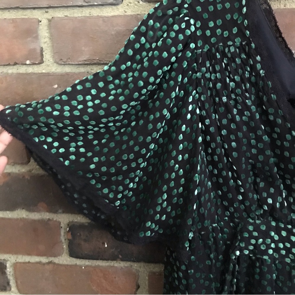 BETSEY JOHNSON | Black velvet Green polka dot V Neck Surplice Tie Dress Size 6